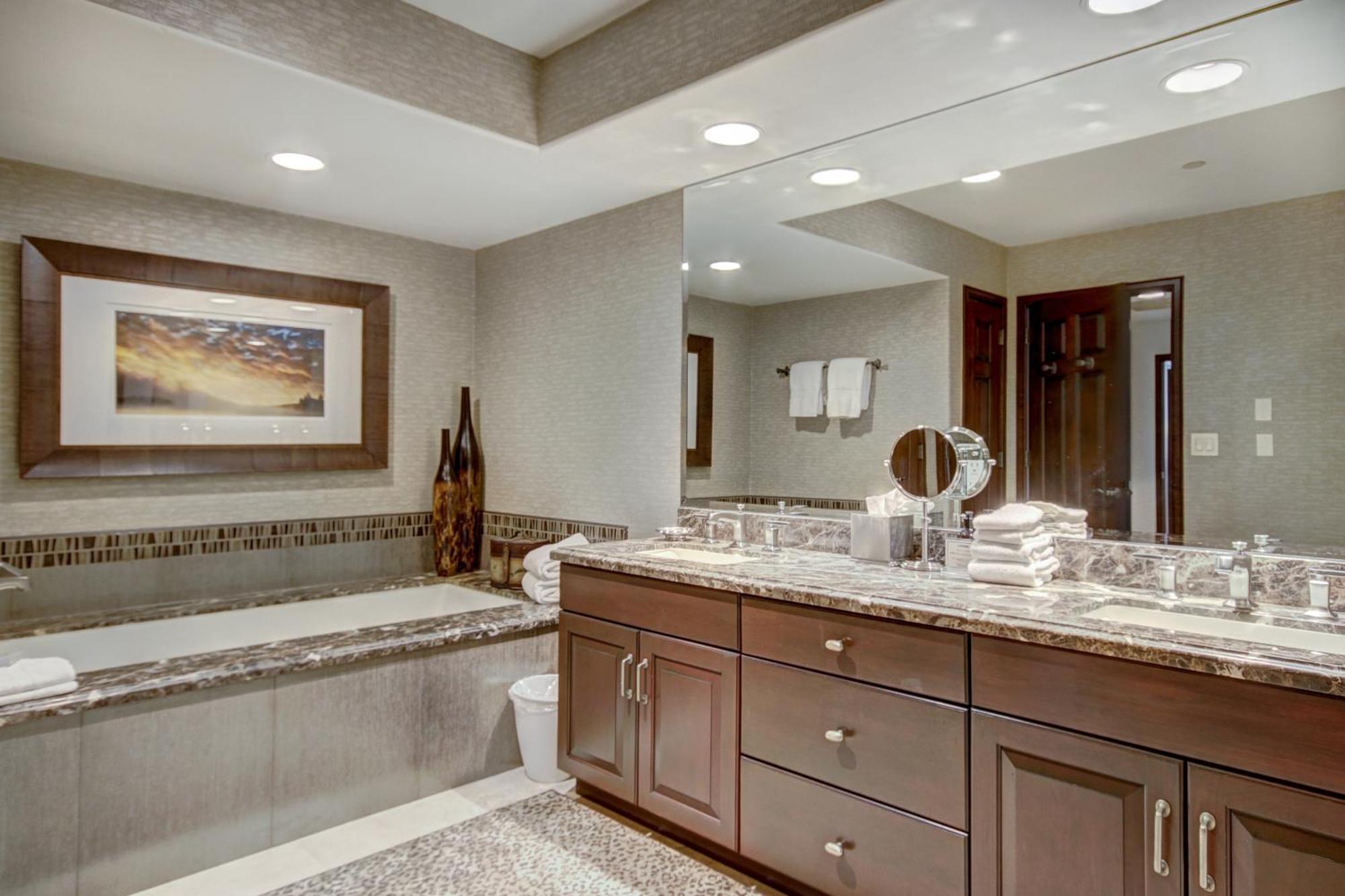 Luxury Ski-In 3 Bedroom Penthouse Inside Pines Lodge, Sleeps 10! Condo Beaver Creek Exterior foto